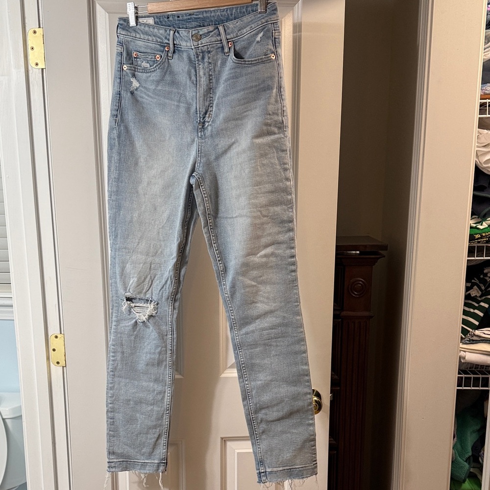 GAP - Vintage Slim Sky High 8T/29. Excellent used condition. No stains.